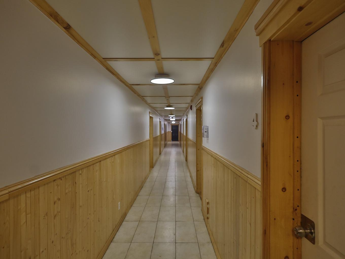 Passageway - 330 Rue Principale, Granby, QC - Indoor Photo Showing Other Room