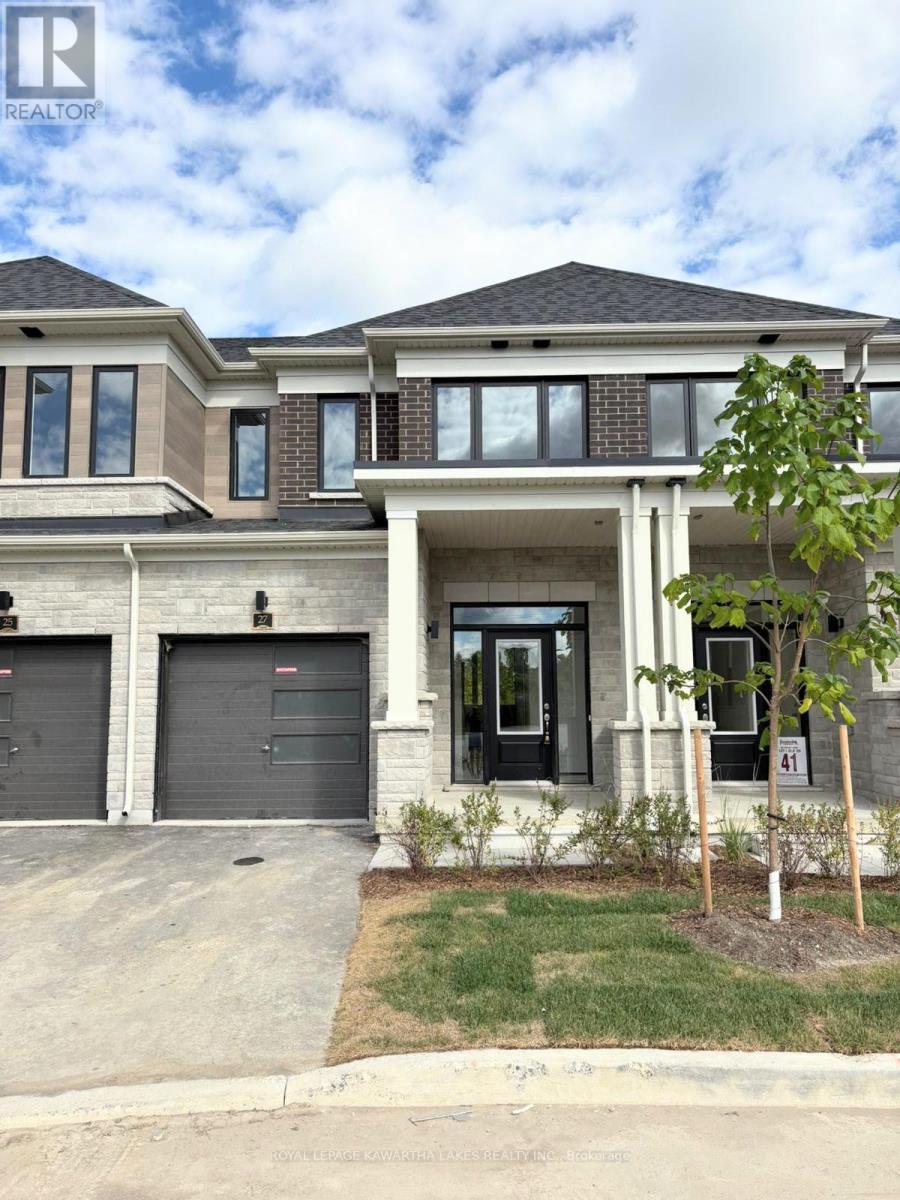 27 Hickey Lane, Kawartha Lakes (Lindsay), ON - Outdoor With Facade