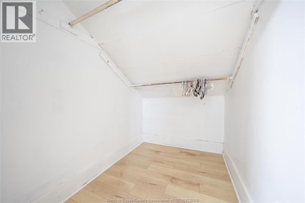 956 Curry Avenue Unit# Upper, Windsor, ON - Indoor With Storage