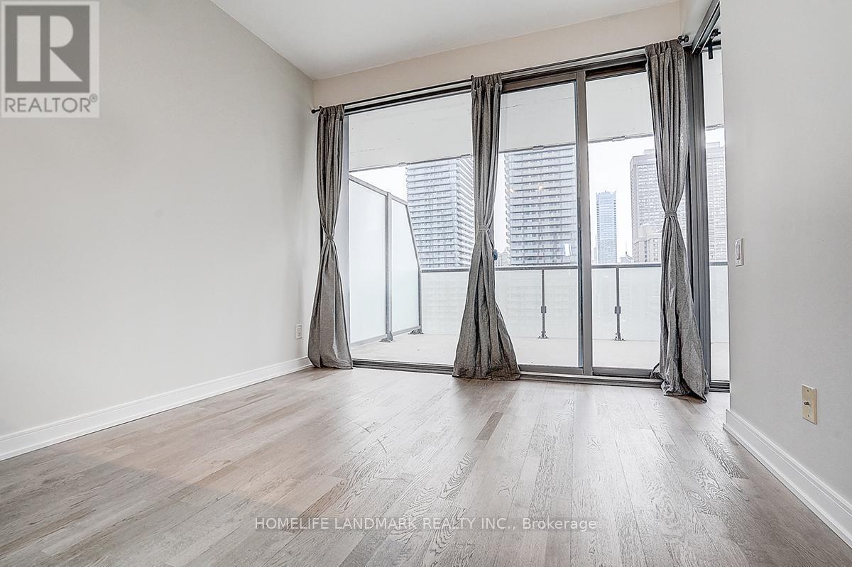 1909 - 57 St Joseph Street, Toronto, ON - Indoor Photo Showing Other Room