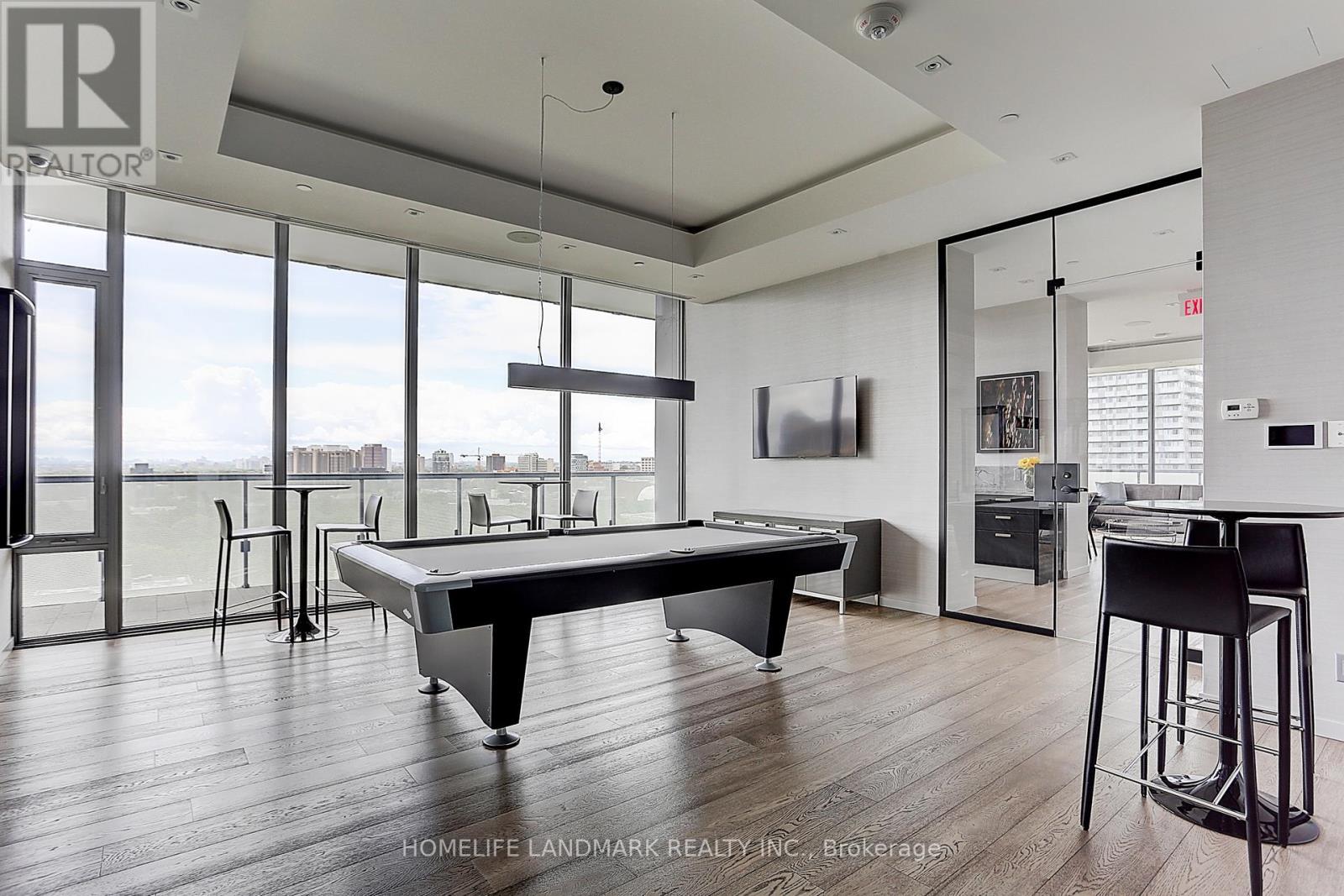 1909 - 57 St Joseph Street, Toronto, ON - Indoor