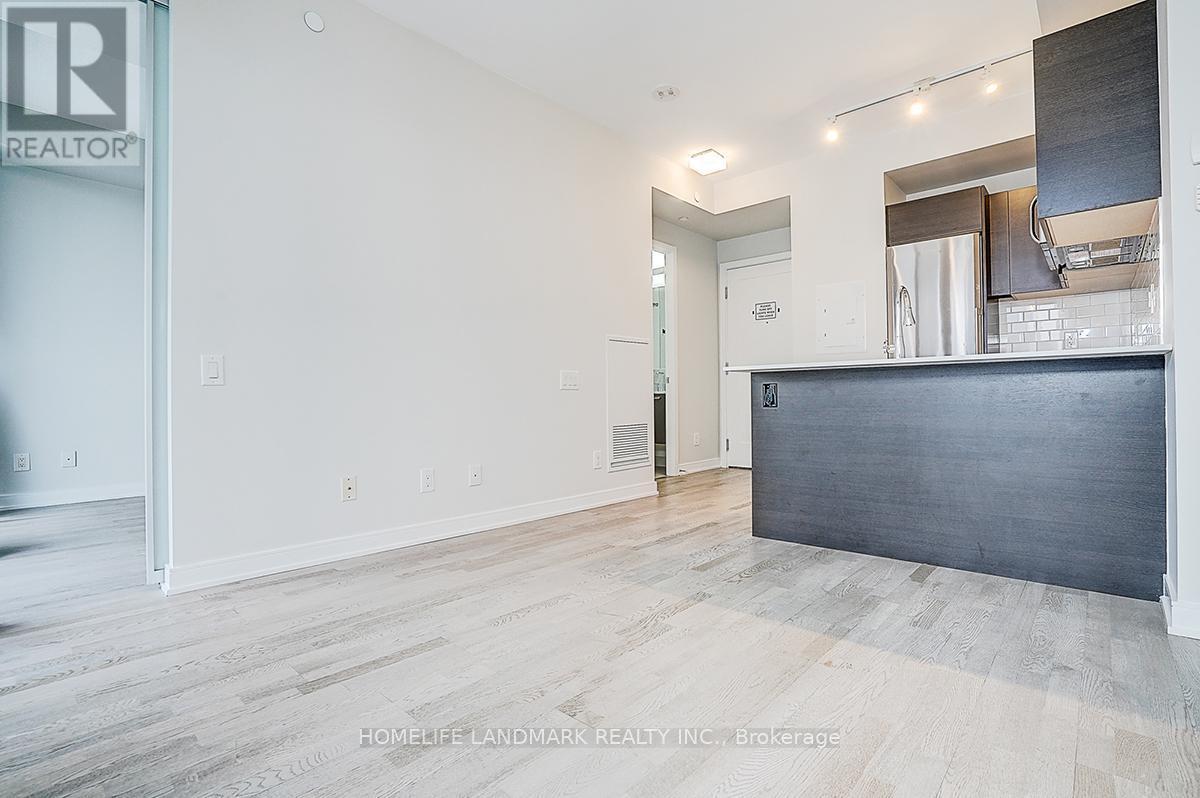 1909 - 57 St Joseph Street, Toronto, ON - Indoor