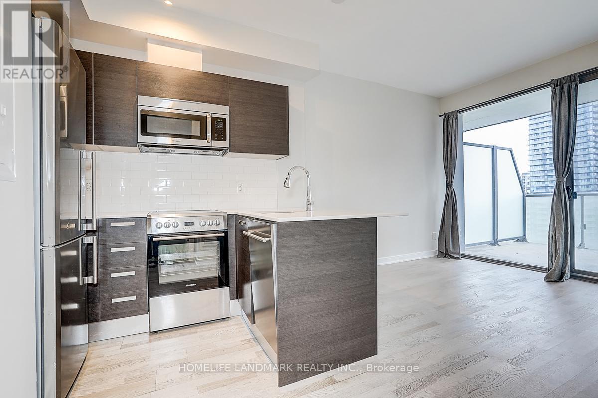 1909 - 57 St Joseph Street, Toronto, ON - Indoor Photo Showing Kitchen
