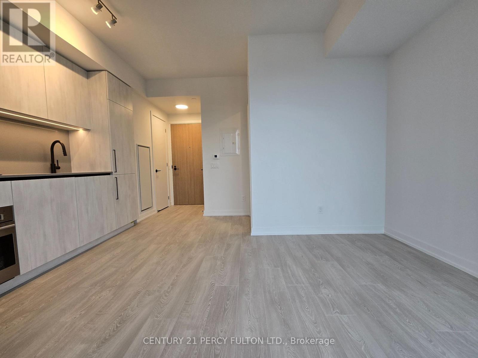 1709 - 35 Parliament Street, Toronto, ON - Indoor