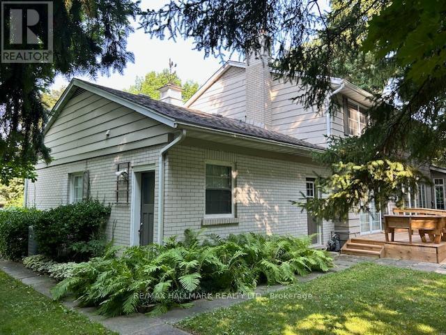 54 Ashton Crescent, Waterloo, ON - Outdoor