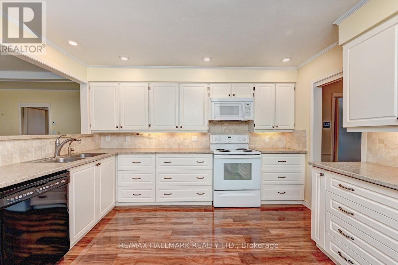 54 Ashton Crescent, Waterloo, ON - Indoor Photo Showing Kitchen With Double Sink