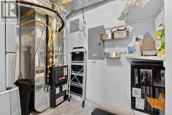 utility/storage/laundry room -