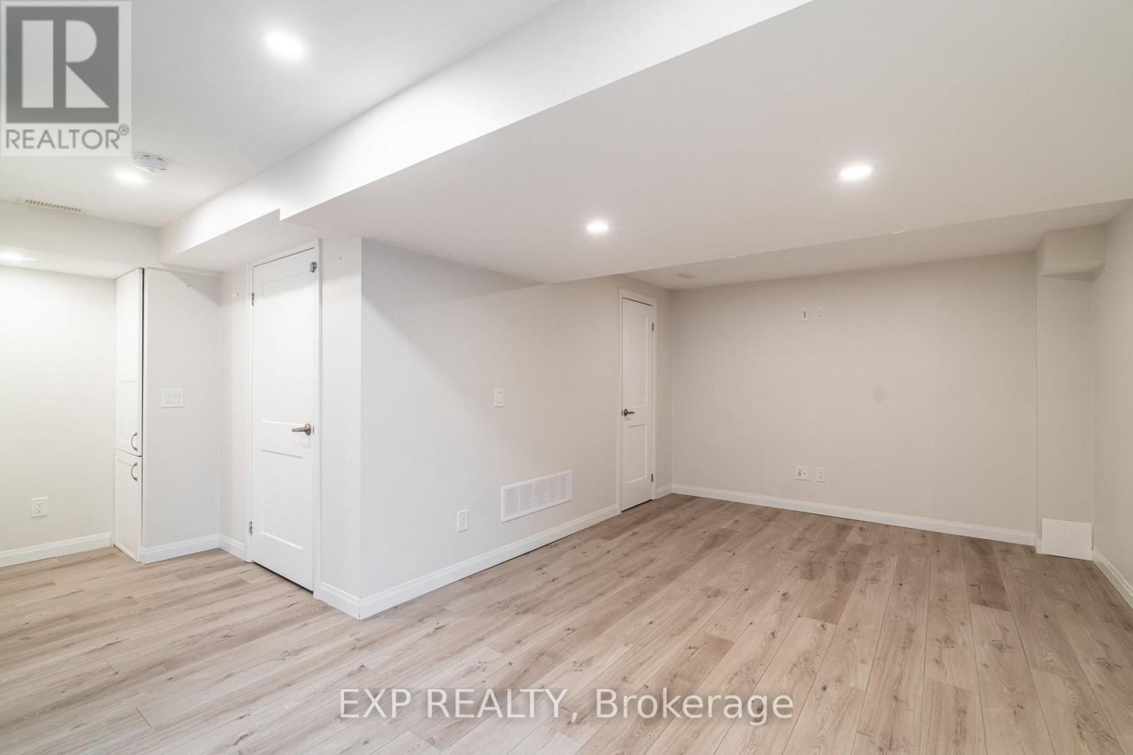 Living Room - 38 Busato Drive, Whitchurch-Stouffville, ON - Indoor