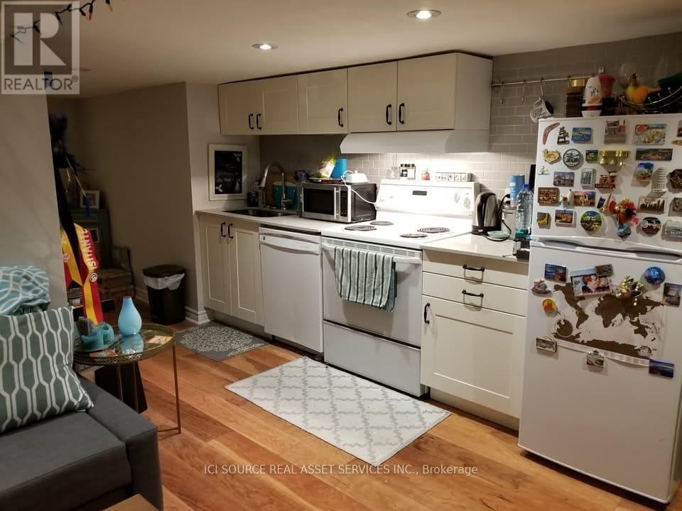 Basement - 29 Via Italia, Toronto, ON - Indoor Photo Showing Kitchen