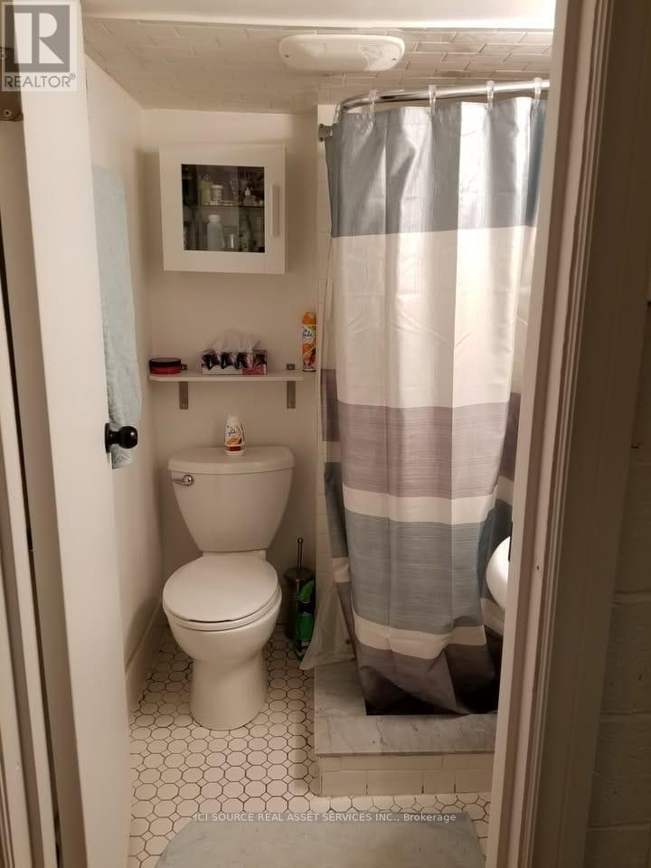 Basement - 29 Via Italia, Toronto, ON - Indoor Photo Showing Bathroom