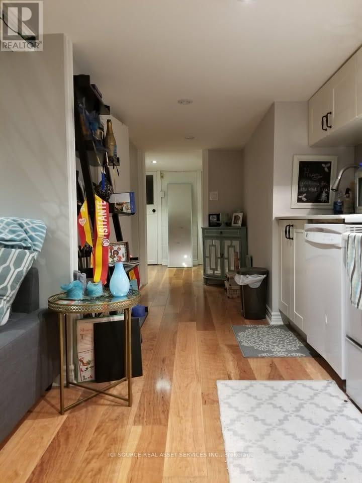 Basement - 29 Via Italia, Toronto, ON - Indoor Photo Showing Kitchen
