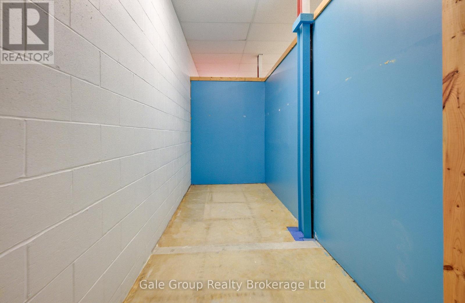 220 Springbank Avenue N, Woodstock (Woodstock - North), ON