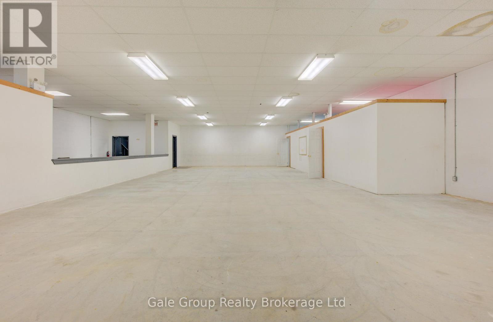 220 Springbank Avenue N, Woodstock (Woodstock - North), ON