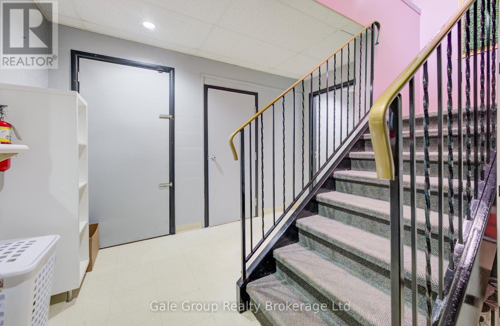 220 Springbank Avenue N, Woodstock (Woodstock - North), ON