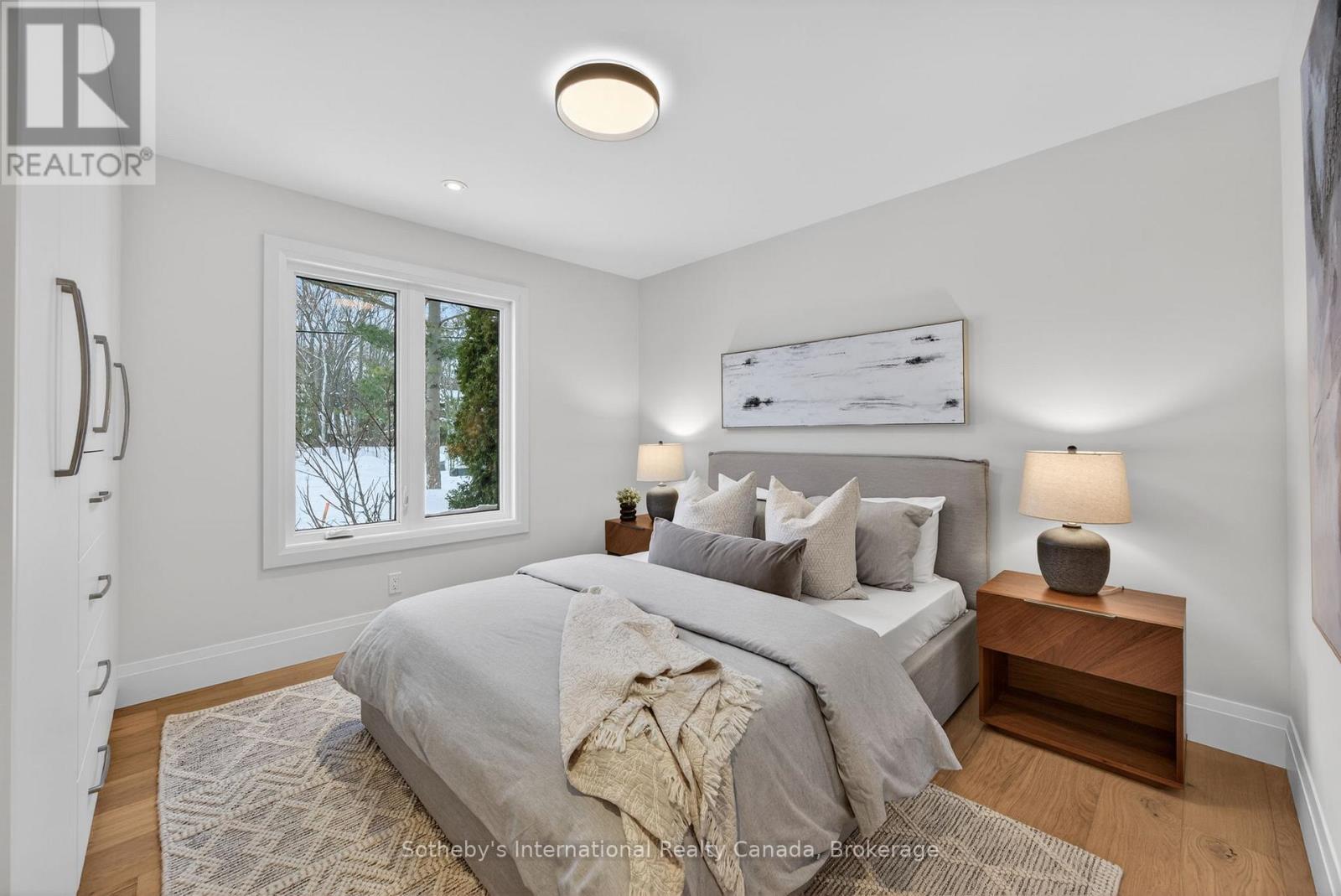 111 Patricia Drive, Blue Mountains, ON - Indoor Photo Showing Bedroom