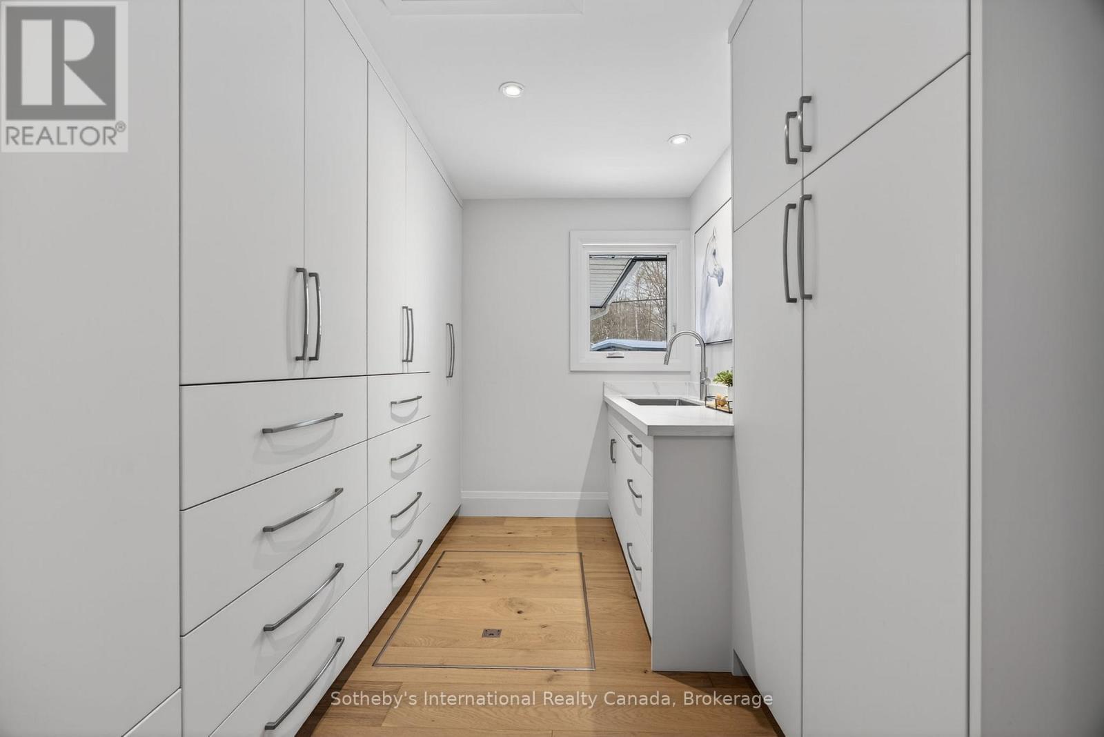 111 Patricia Drive, Blue Mountains, ON - Indoor