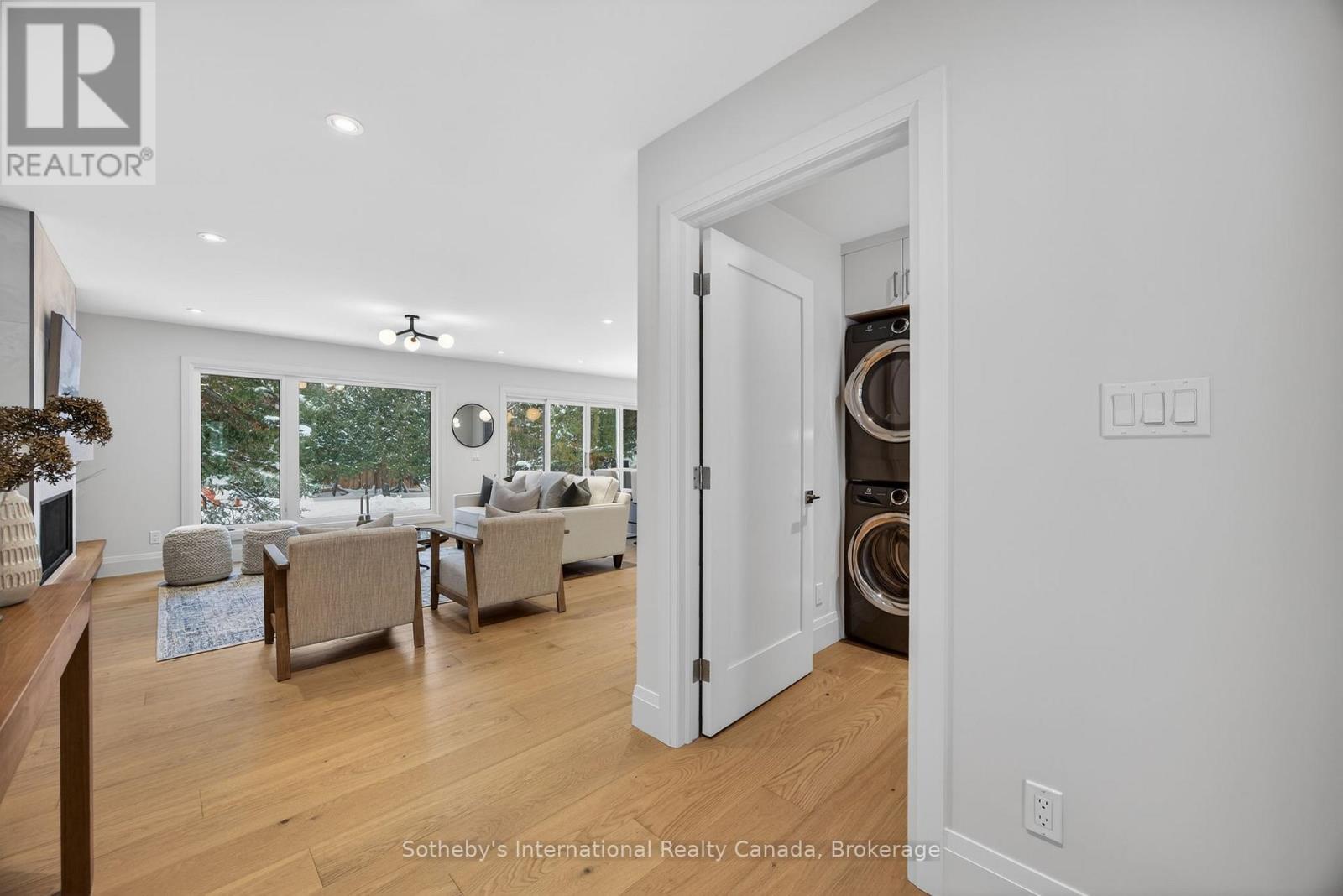 111 Patricia Drive, Blue Mountains, ON - Indoor