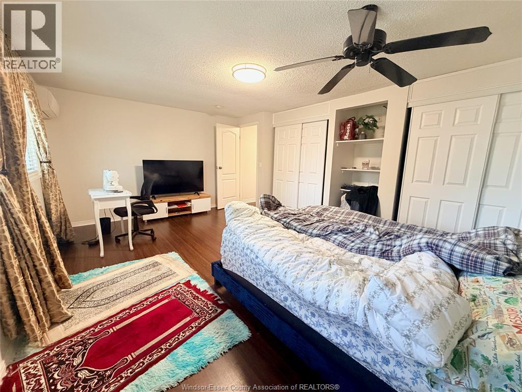 3000 Meadowbrook Lane Unit# 2, Windsor, ON - Indoor Photo Showing Bedroom