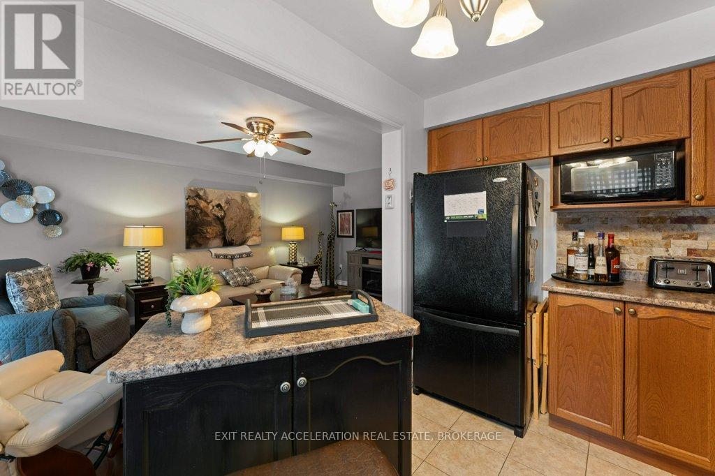 50 Beverly Street, Greater Napanee (Greater Napanee), ON - Indoor Photo Showing Kitchen