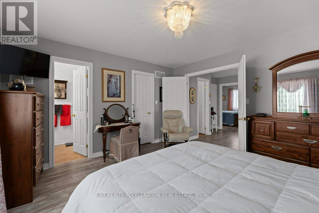 50 Beverly Street, Greater Napanee (Greater Napanee), ON - Indoor Photo Showing Bedroom