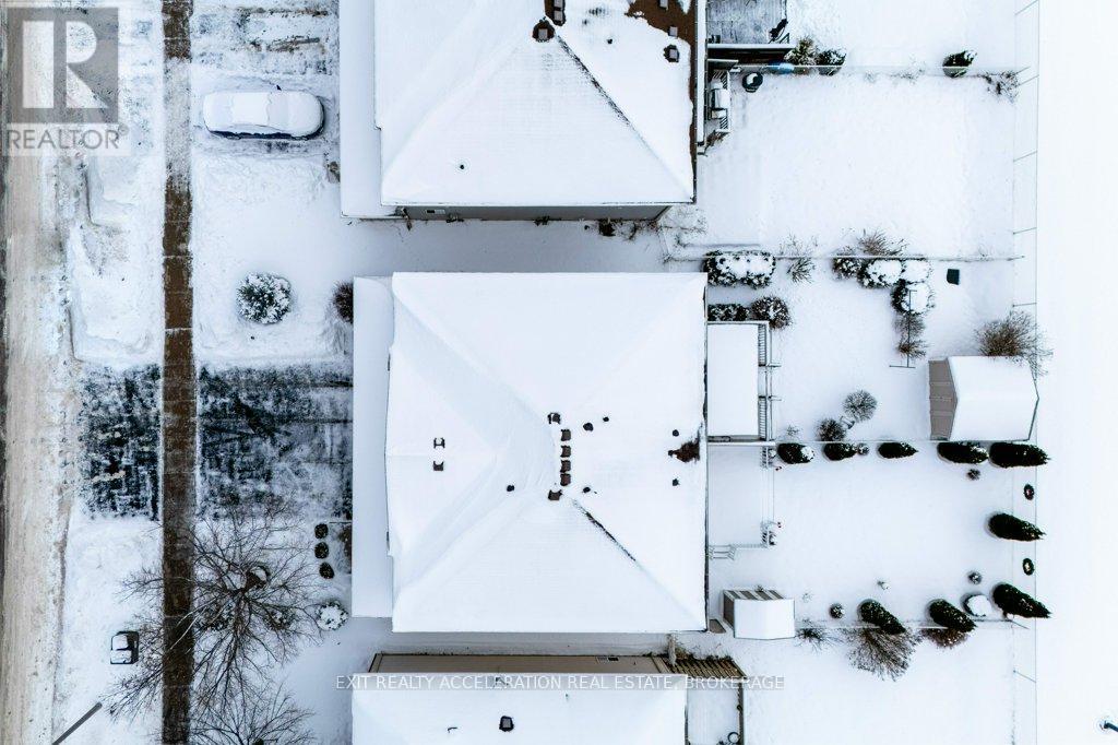 50 Beverly Street, Greater Napanee (Greater Napanee), ON - Outdoor