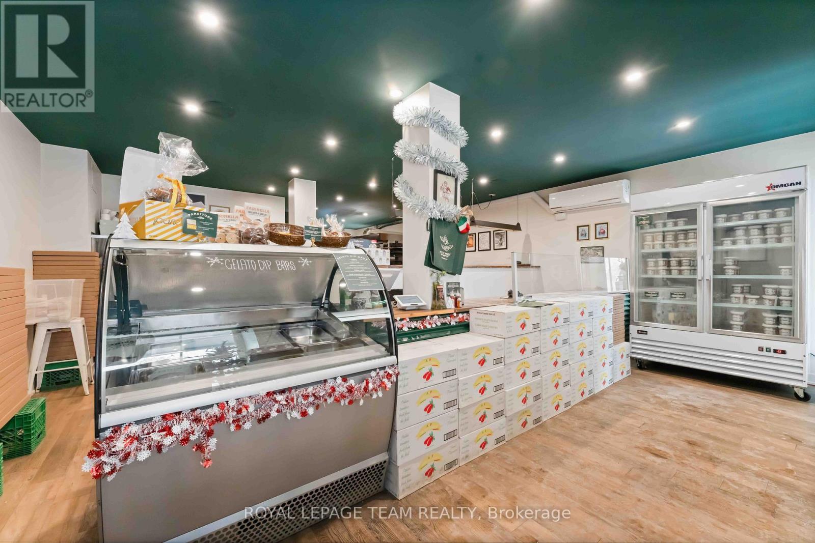 806 March Road E, Ottawa, ON