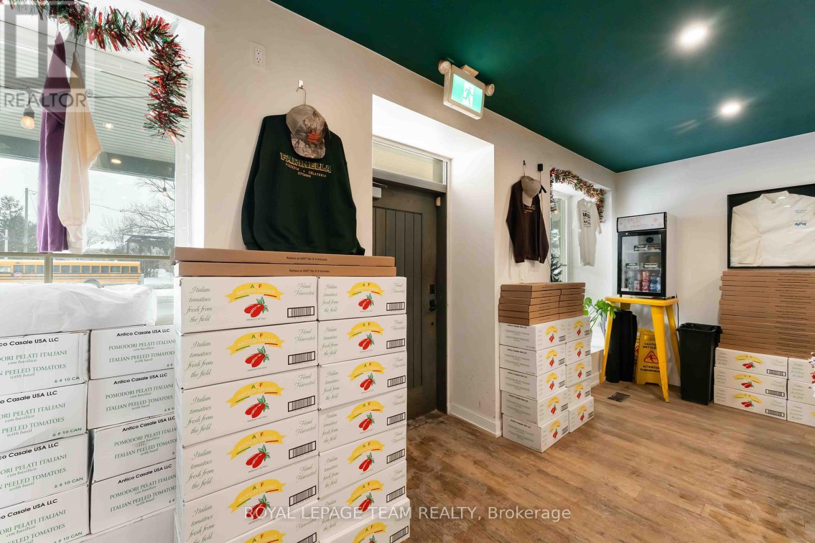 806 March Road E, Ottawa, ON