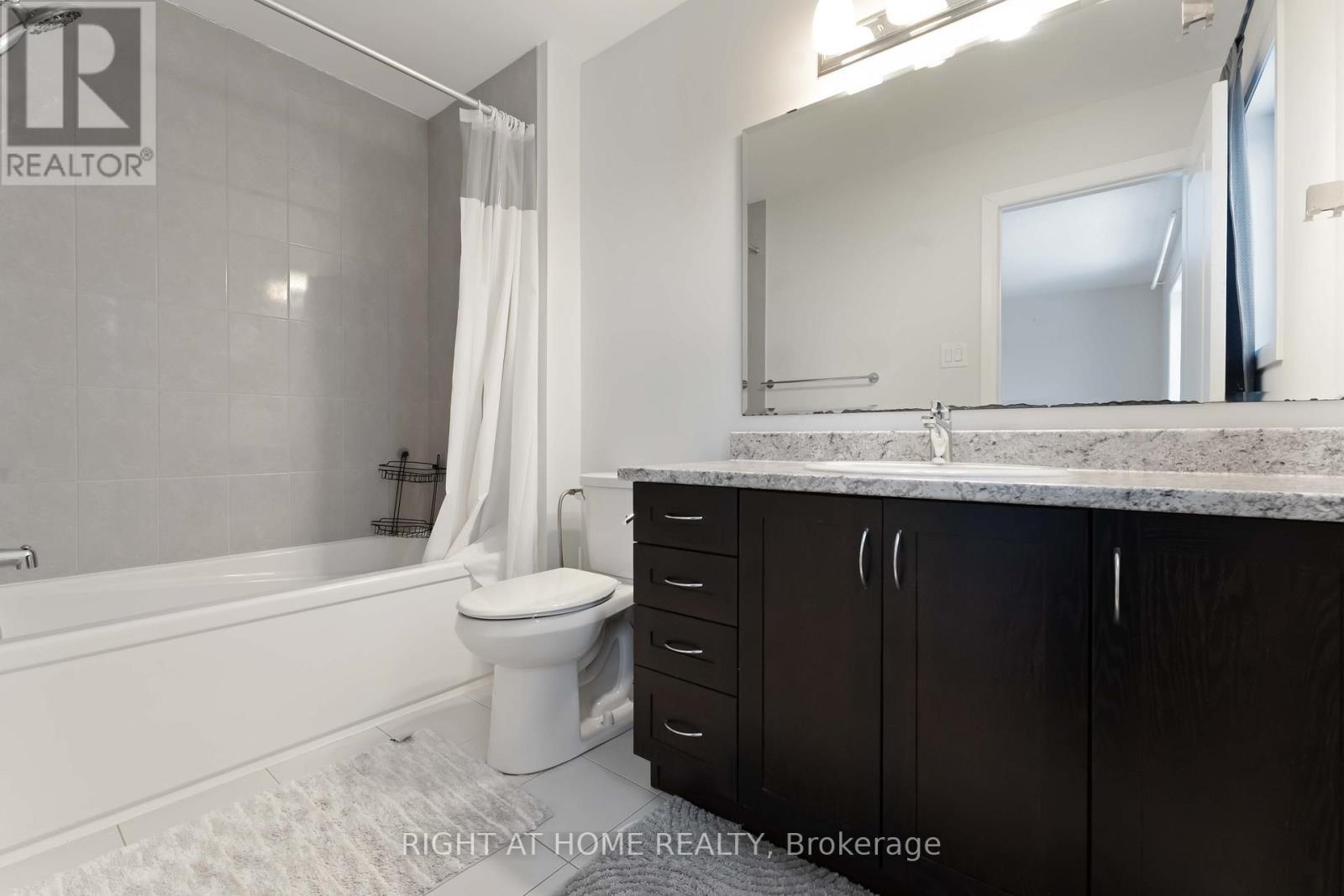 1022 Ballyhale Heights, Ottawa, ON - Indoor Photo Showing Bathroom