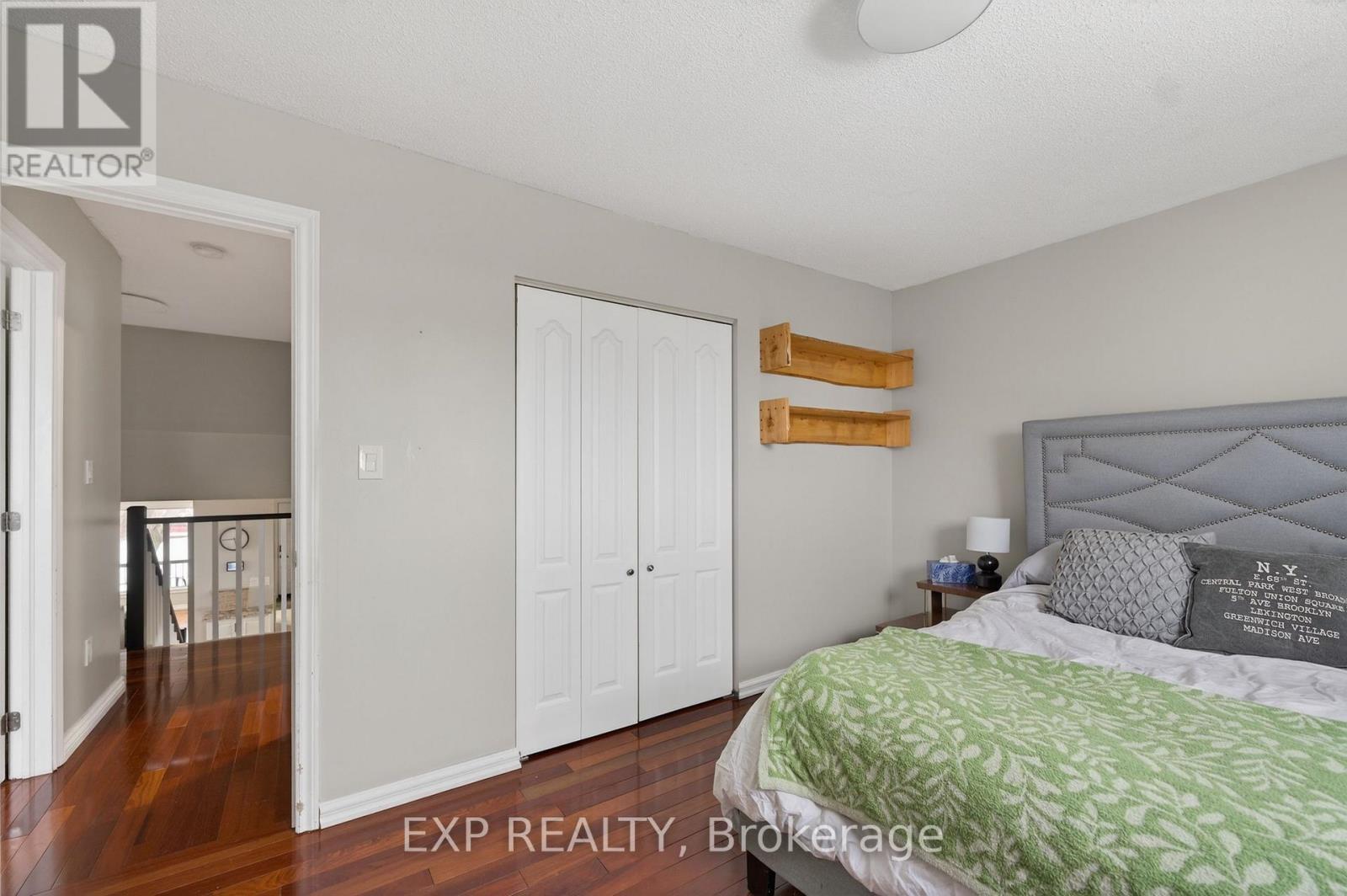 431 Rexford Drive, Hamilton (Randall), ON - Indoor Photo Showing Bedroom