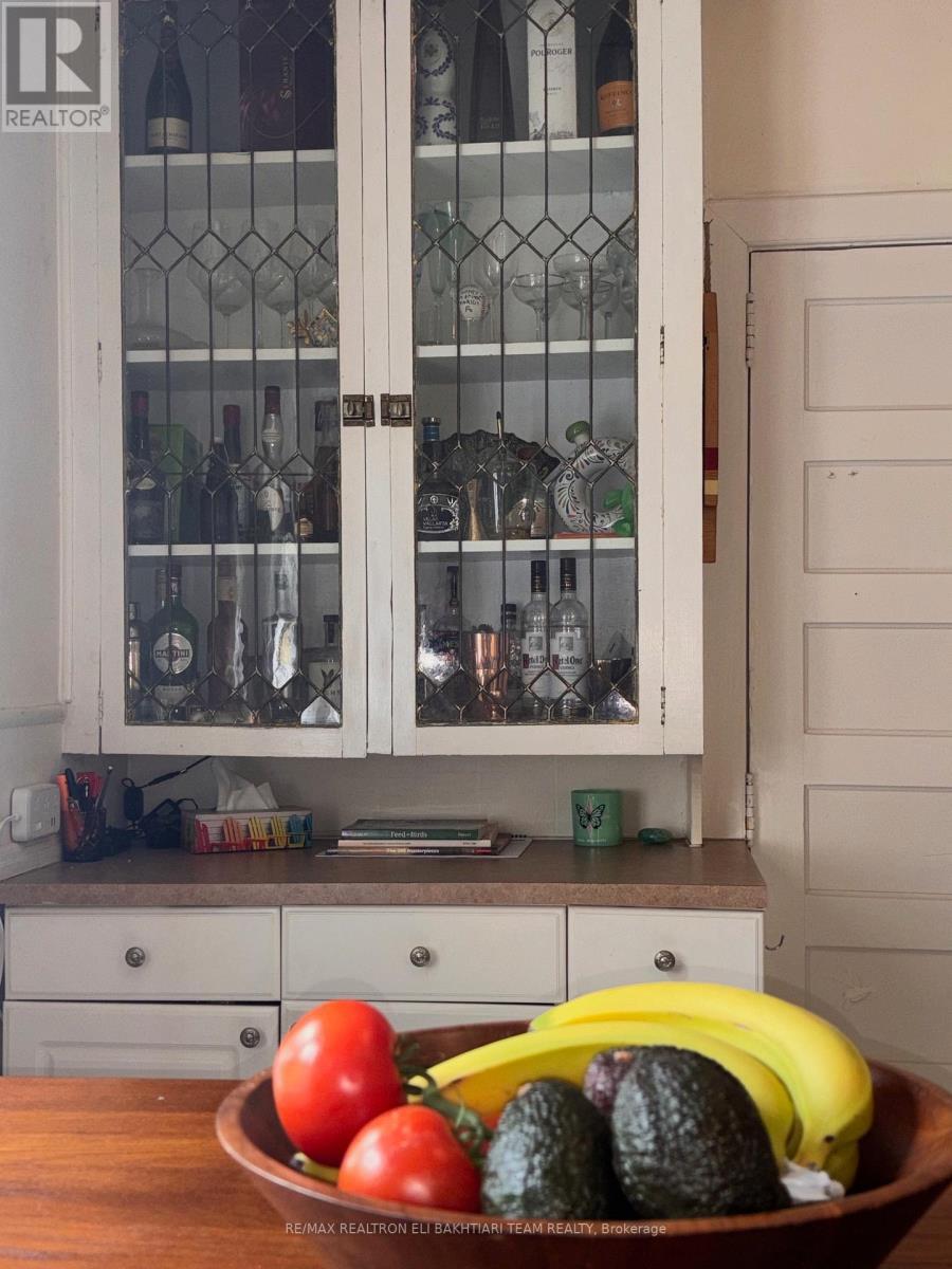 43 King Edward Avenue, Toronto, ON - Indoor Photo Showing Kitchen