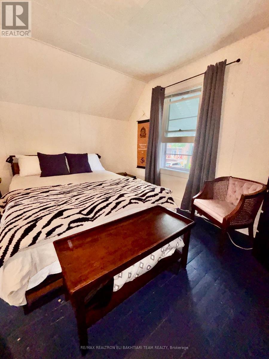 43 King Edward Avenue, Toronto, ON - Indoor Photo Showing Bedroom