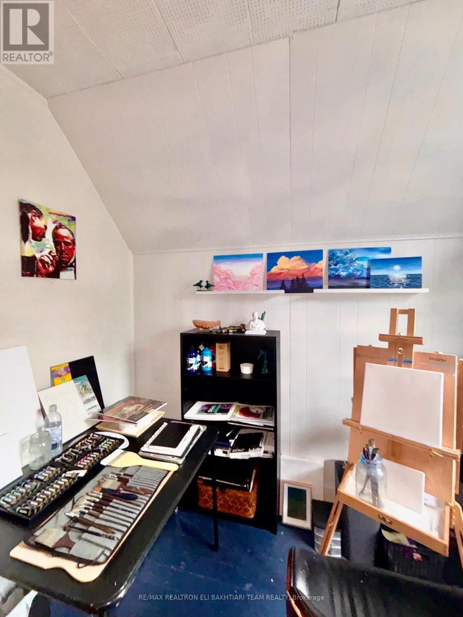 43 King Edward Avenue, Toronto, ON - Indoor