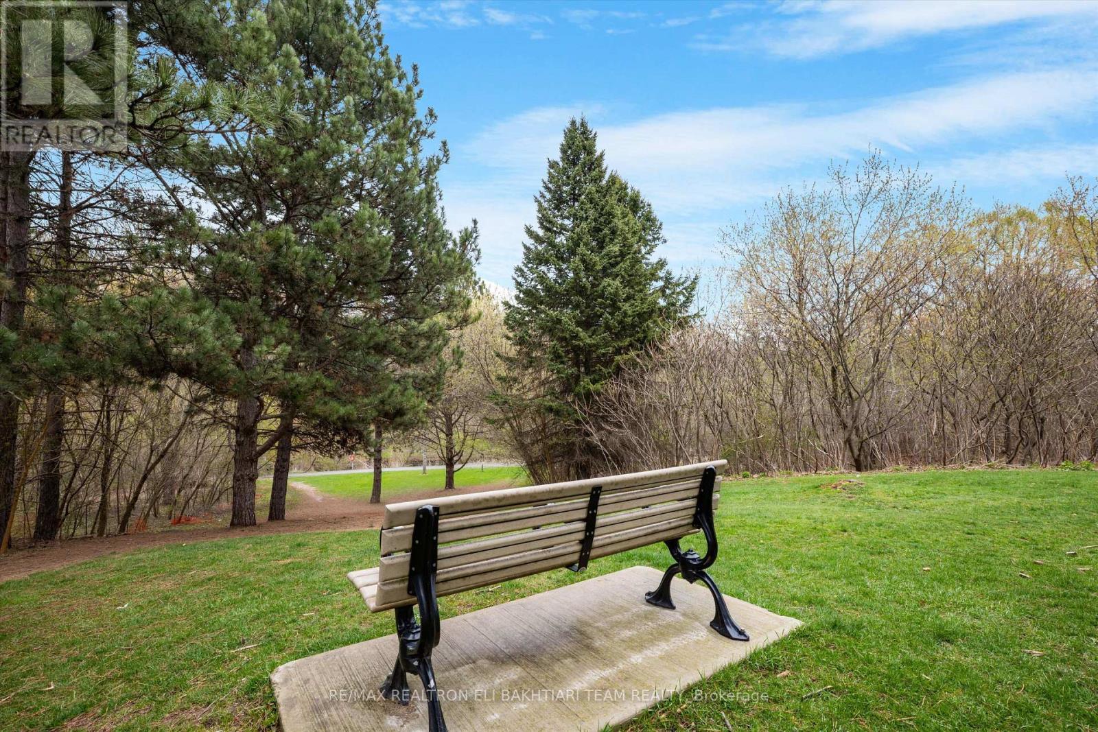 43 King Edward Avenue, Toronto, ON - Outdoor