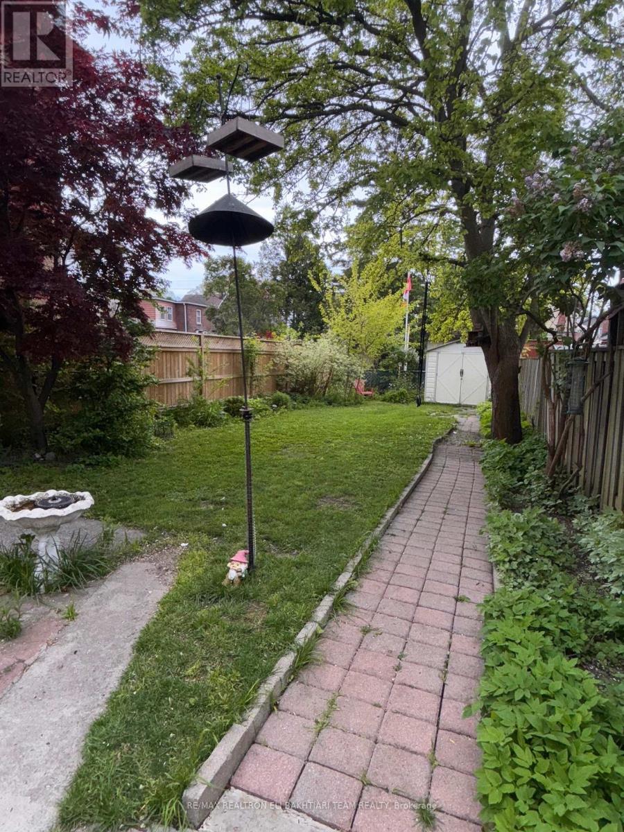 43 King Edward Avenue, Toronto, ON - Outdoor