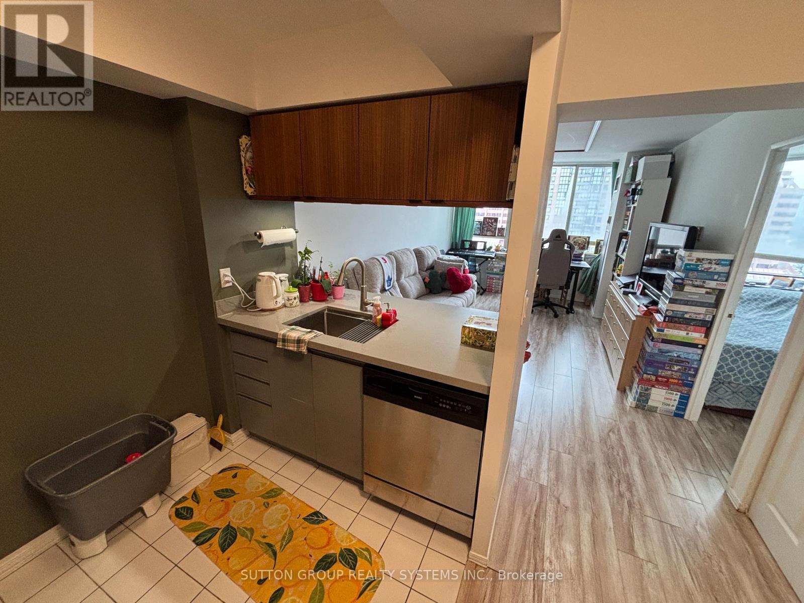 1104A - 3605 Kariya Drive, Mississauga, ON - Indoor Photo Showing Other Room