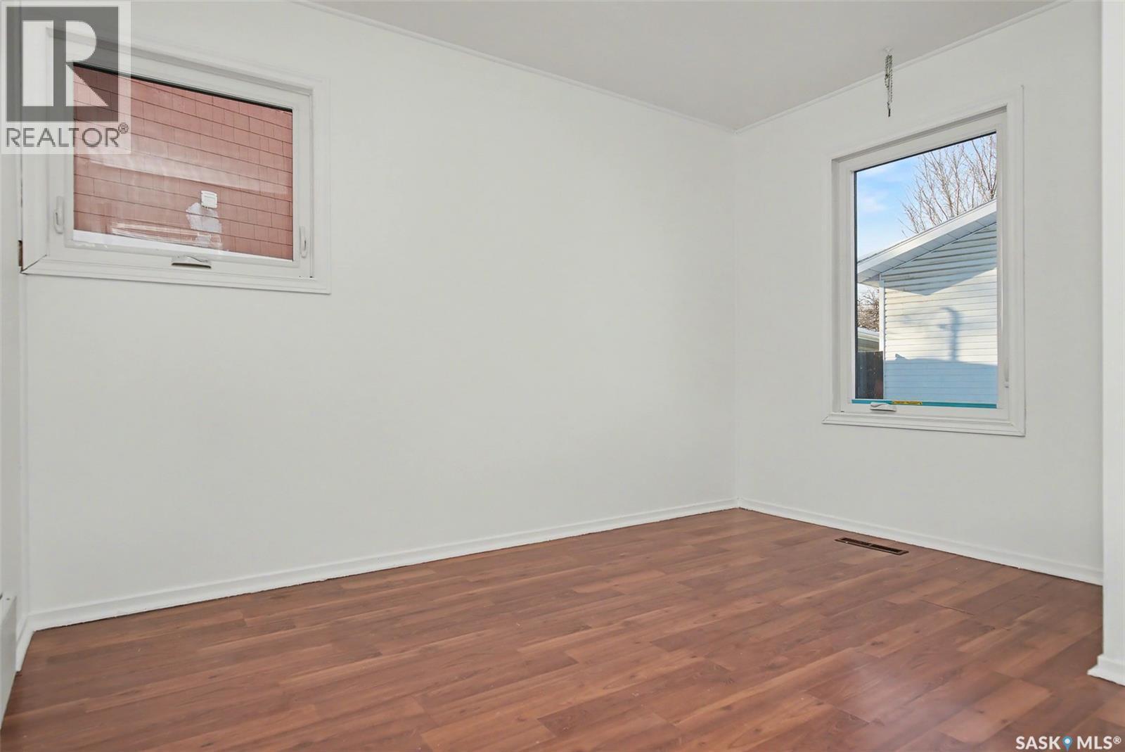 22 Elizabeth Crescent, Regina, SK - Indoor Photo Showing Other Room