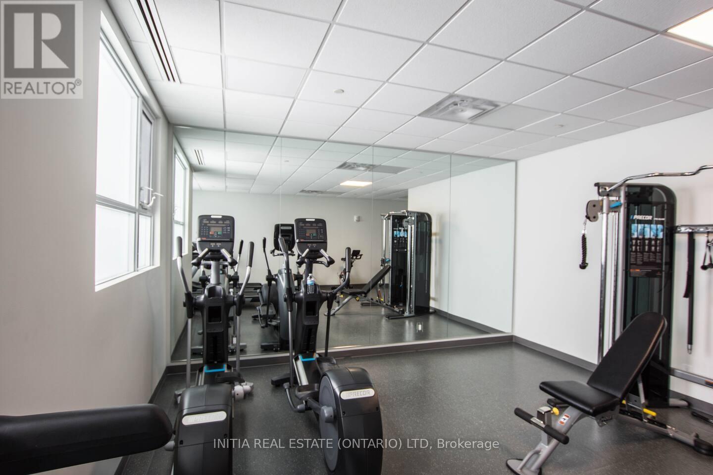 110 - 58 Lakeside Terrace, Barrie (Little Lake), ON - Indoor Photo Showing Gym Room