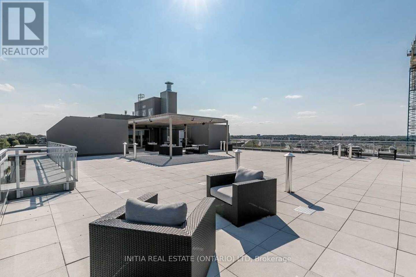 110 - 58 Lakeside Terrace, Barrie (Little Lake), ON - Outdoor