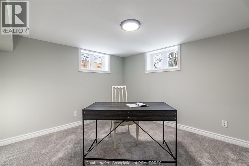 38 Mary Street, Chatham, ON - Indoor Photo Showing Office