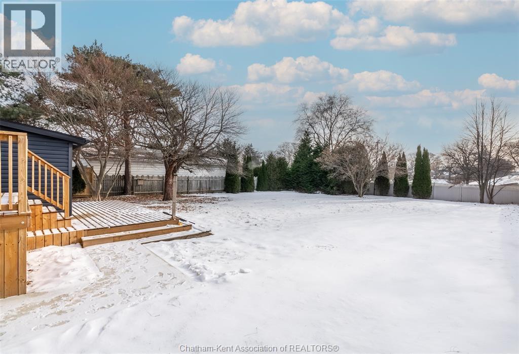 38 Mary Street, Chatham, ON - Outdoor