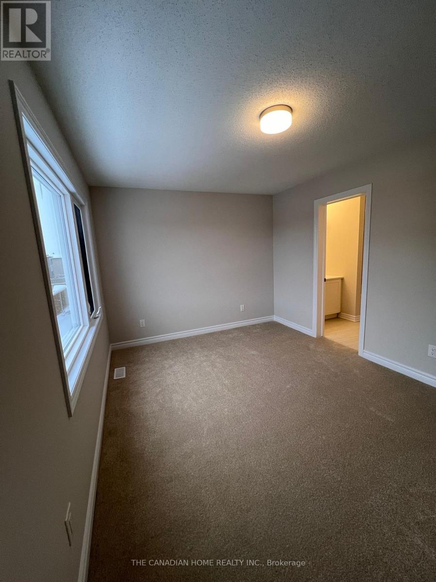 153 Ryan Reynolds Way, Ottawa, ON - Indoor Photo Showing Other Room