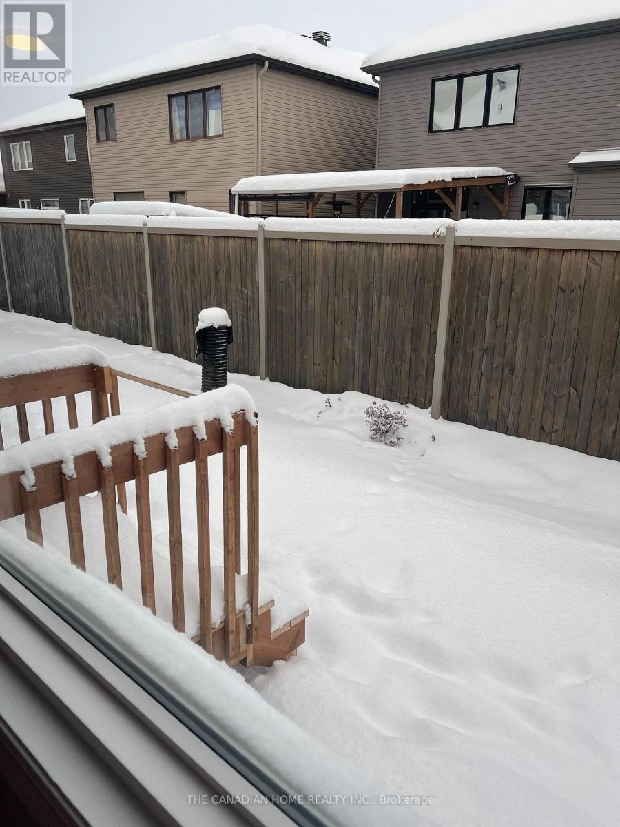 153 Ryan Reynolds Way, Ottawa, ON - Outdoor