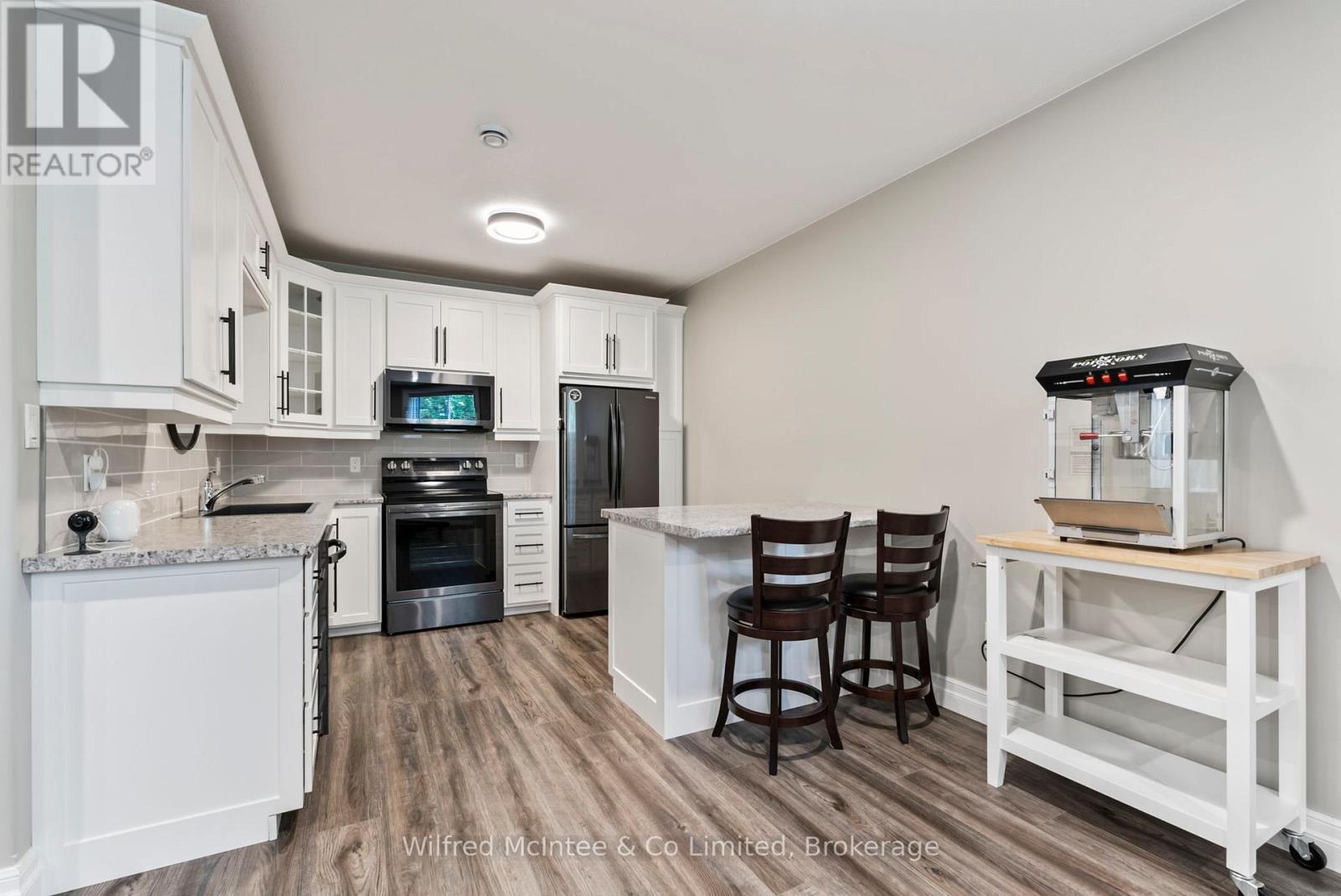 126 Forest Creek Trail, West Grey, ON - Indoor Photo Showing Kitchen