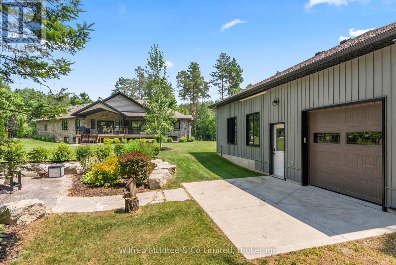 126 Forest Creek Trail, West Grey, ON - Outdoor