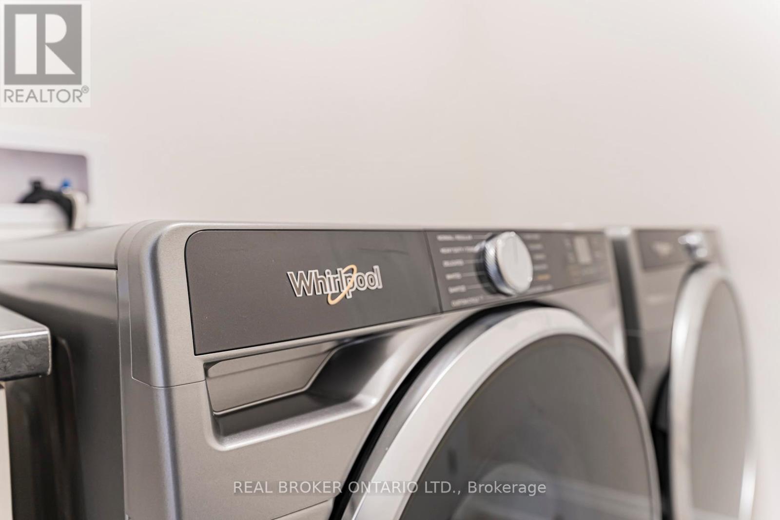 Whirlpool Washer & Dryer - 30 Mace Avenue, Richmond Hill, ON - Indoor Photo Showing Laundry Room