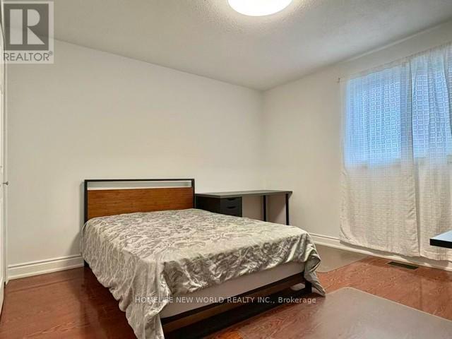 Main&2Nd Fl - 172 Brownridge Drive, Vaughan, ON - Indoor Photo Showing Bedroom