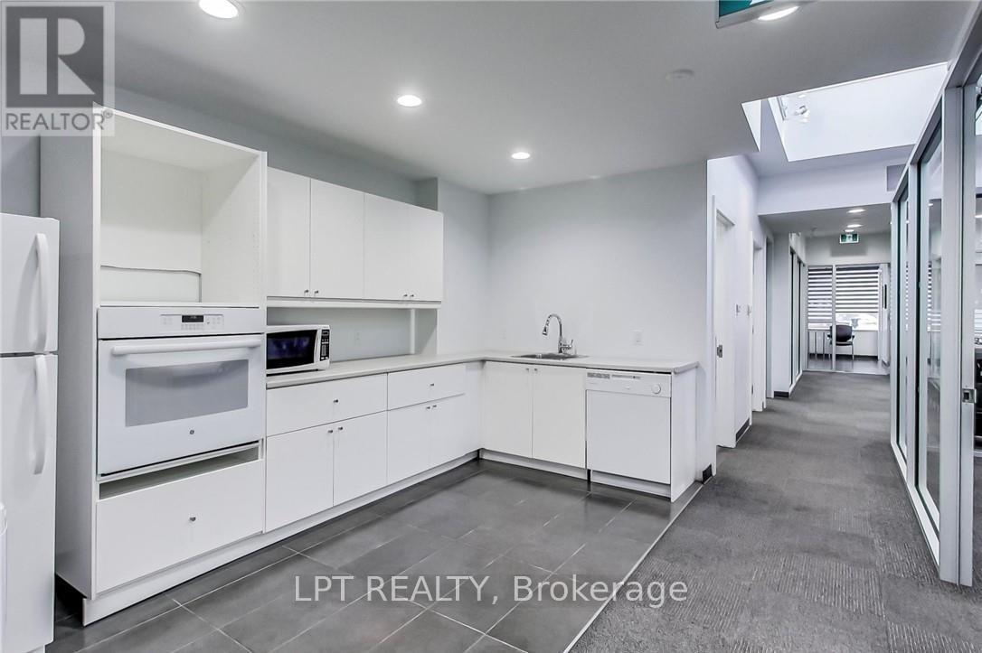 57-59 Collier Street, Barrie, ON