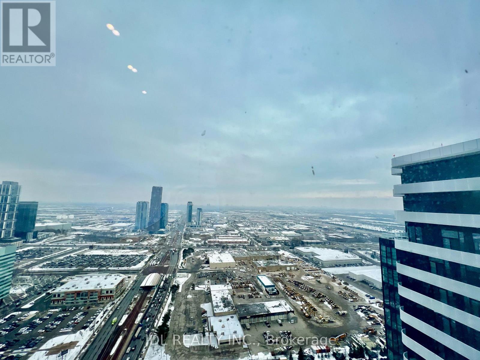 4709 - 8 Interchange Way, Vaughan, ON - Outdoor With View
