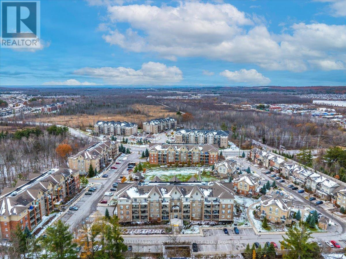 45 Ferndale Drive #211 Barrie - 211 - 45 Ferndale Drive S, Barrie, ON - Outdoor With View