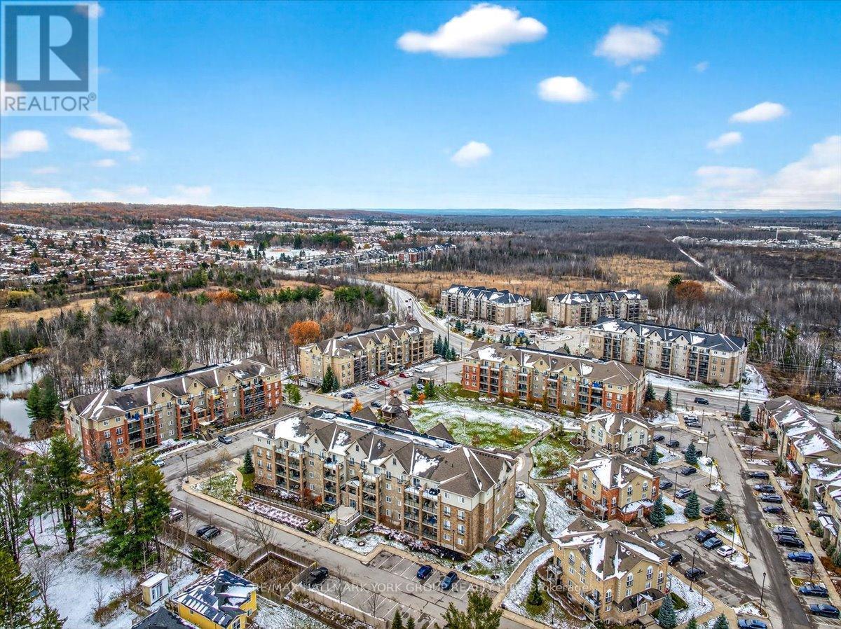 211 - 45 Ferndale Drive S, Barrie, ON - Outdoor With View